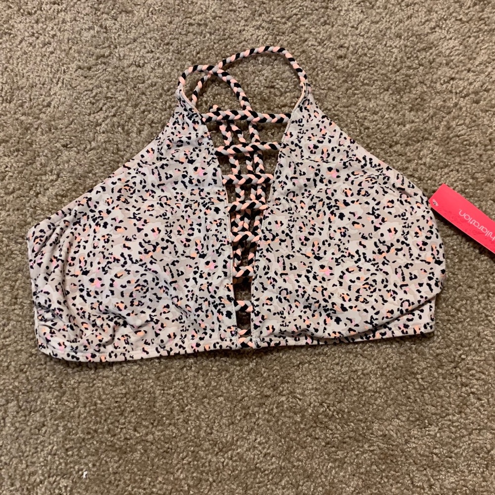 Brand new with tags Xhilaration bikini top